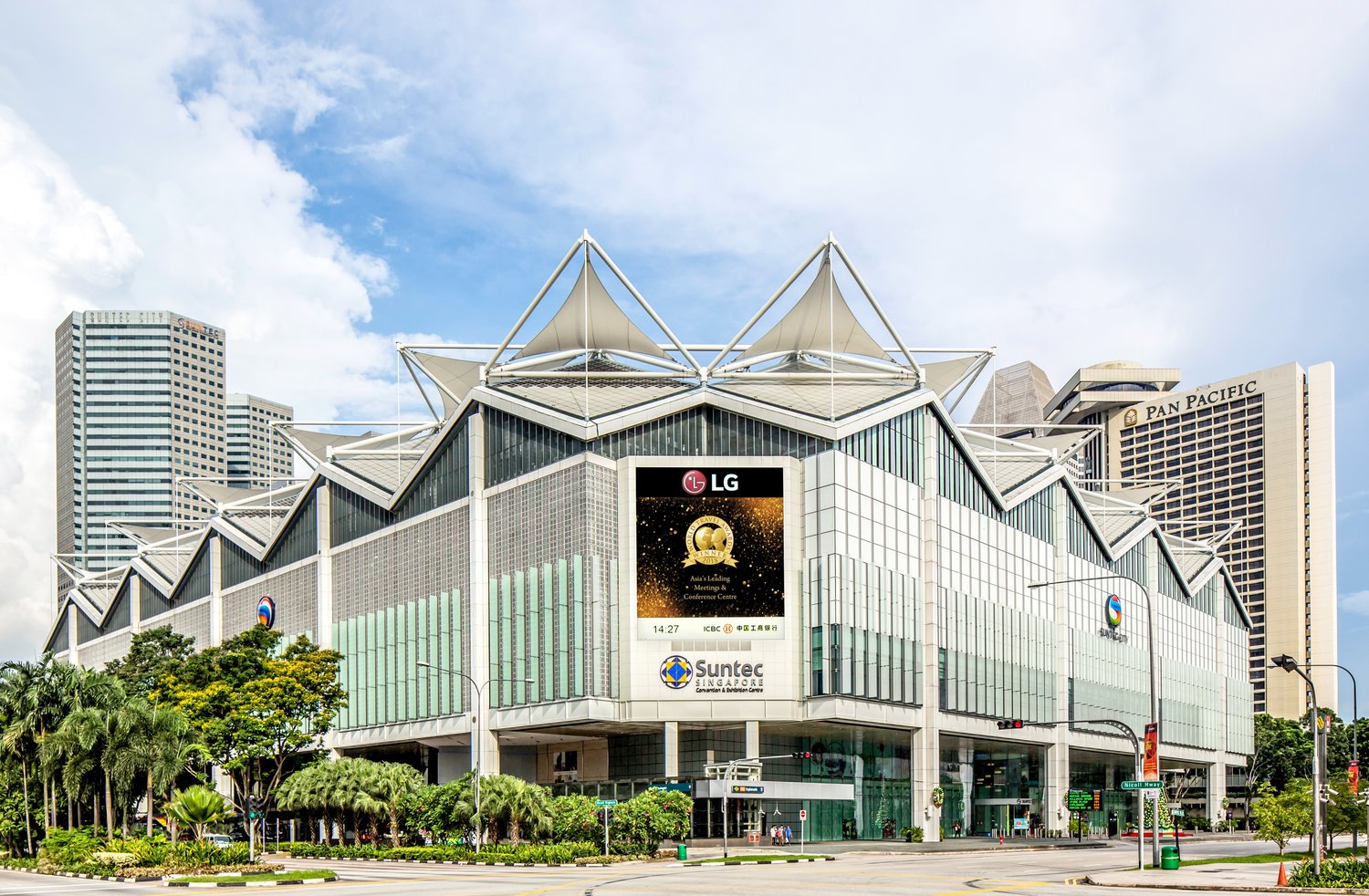 Suntec SG Day Scene of WTA